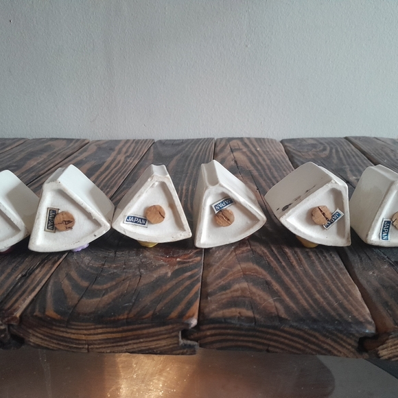 Vintage 6 piece salt, pepper and spice shakers - Picture 2 of 9